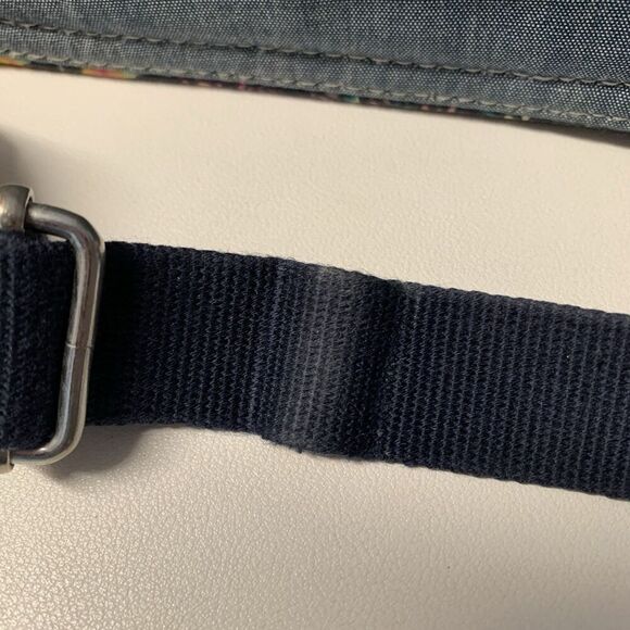 Vera Bradley Denim Floral Garden Snail Lined Crossbody Purse Bag - Picture 16 of 16